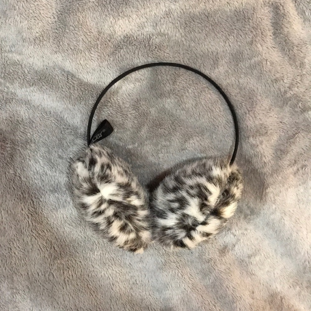 Leopard Earmuffs